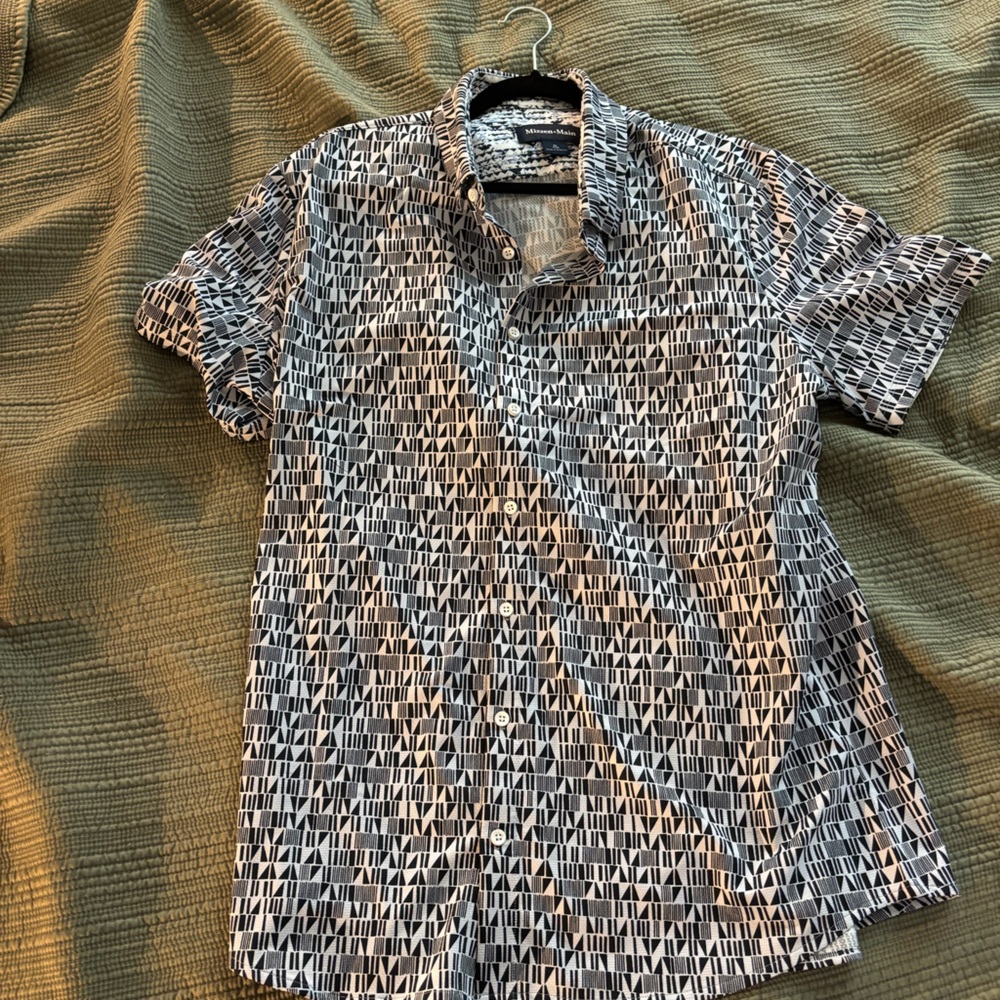 Mizzen & Main XXL Short Sleeve Button Up